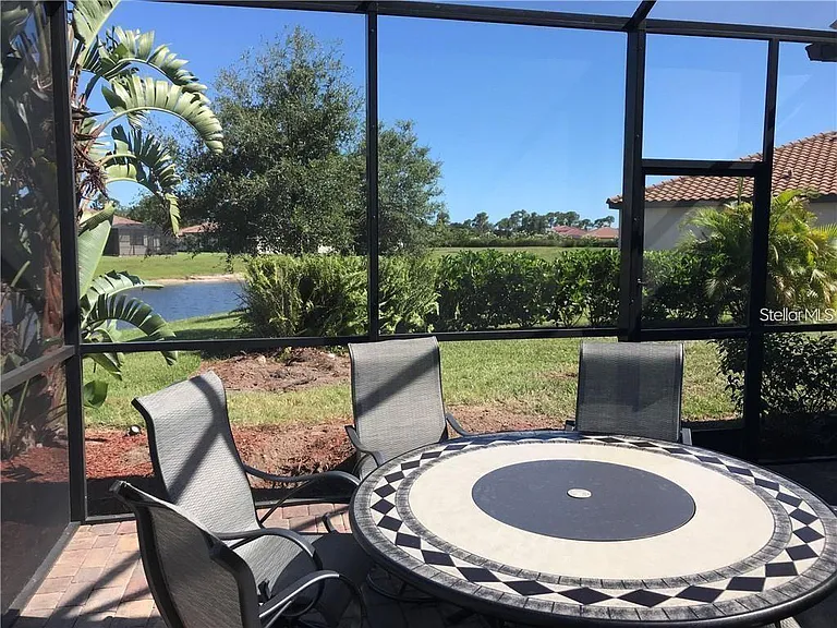 20578 Buono Ct — Photo 4