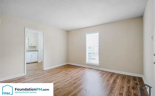 4569 Sumners Wells Rd — Photo 5