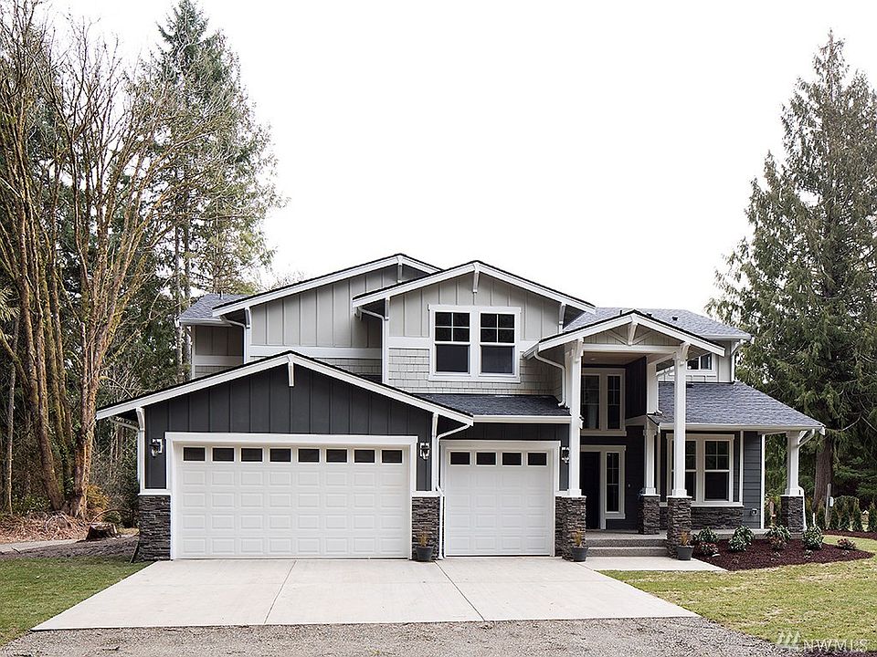 1st image of 15819 Sunny Cove Dr SE