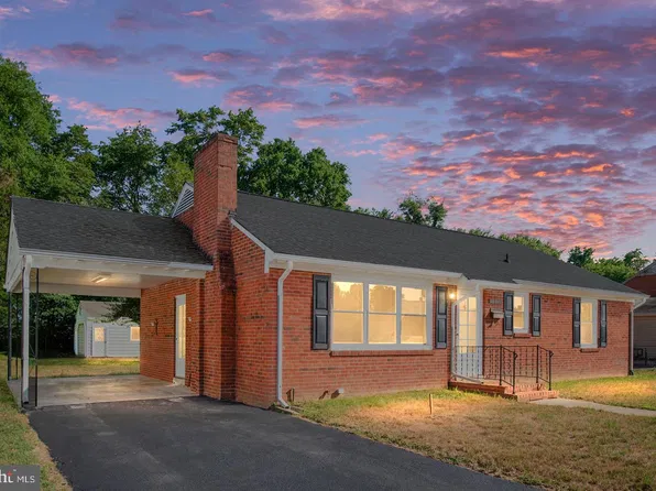 201 Rumford Rd, Fredericksburg, VA 22405