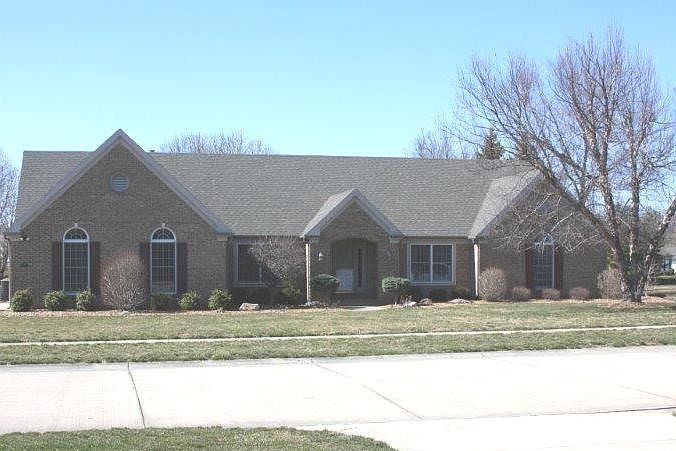 1st image of 515 Fox Lake Dr