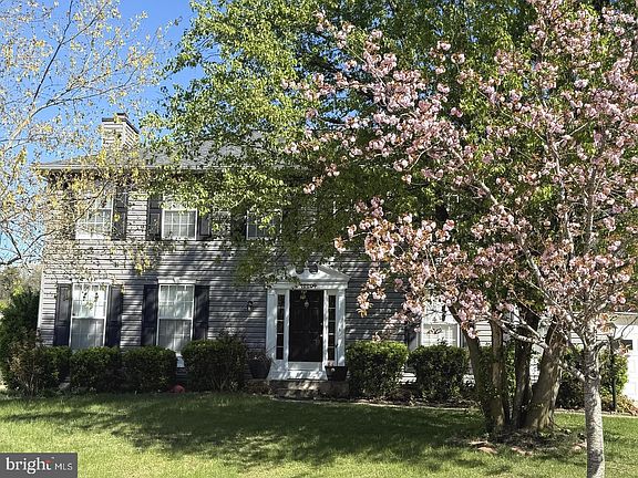3rd image of 12204 Stanfield Ct