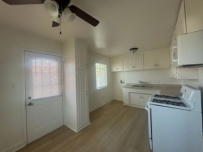 45309 10th St W — Photo 7