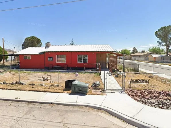 310 Veater St, Williamsburg, NM 87901