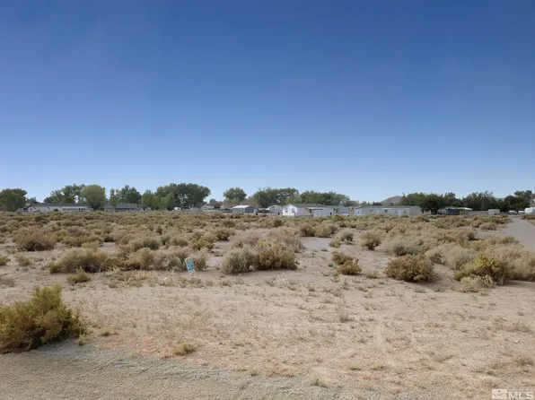 19 Northridge Dr, Yerington, NV 89447