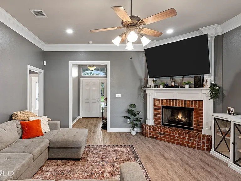 2531 Brookhaven Dr — Photo 16