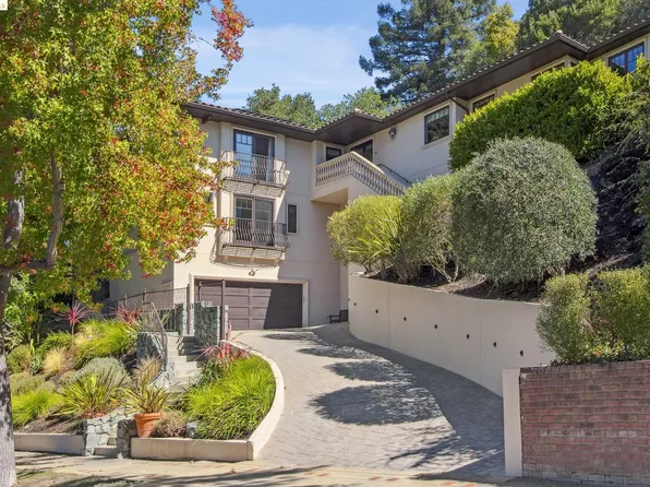 88 Sandringham Rd, Piedmont, CA 94611