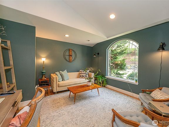 4th image of 6031 139th Lane SW