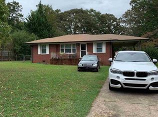 710 Sherwood Dr, Griffin, GA 30224
