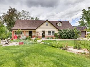 11415 W Glennon Dr, Lakewood, CO 80226