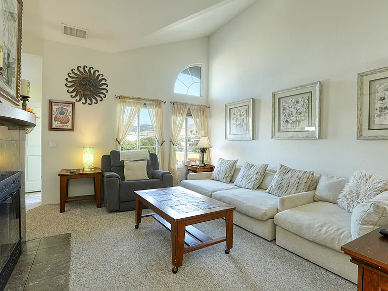 160 Ocean View Ave — Photo 8