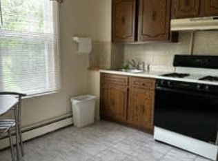 63 Manchester Ave, North Haledon, NJ 07508