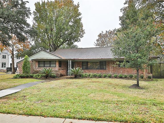 3rd image of 3803 Linkwood Dr