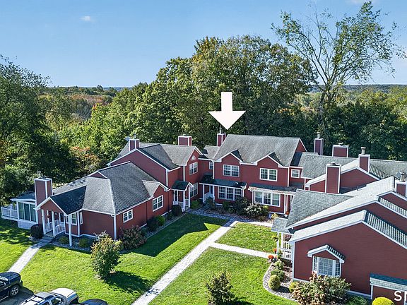 2nd image of 508 Springbrook Circle #508