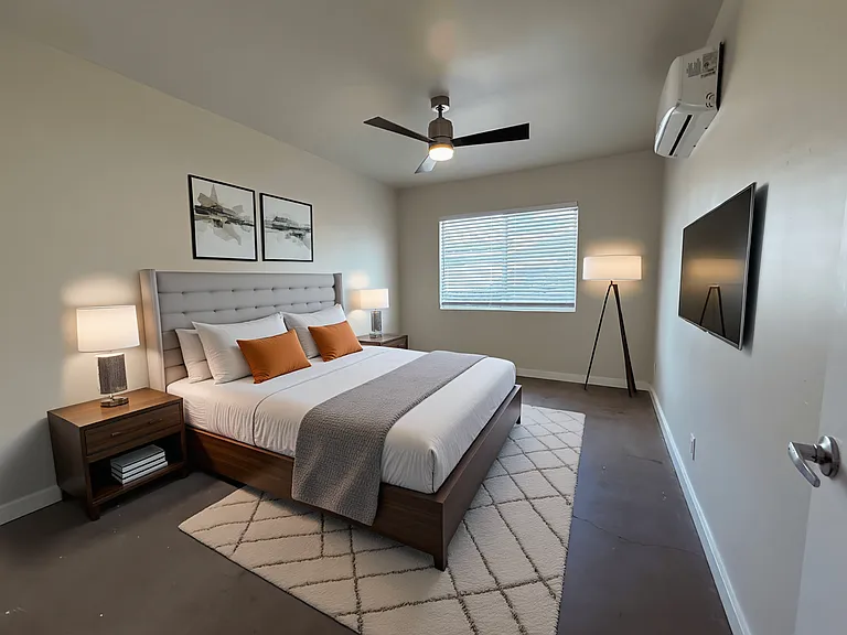 320 W Highland Ave #4 — Photo 3