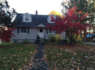 160 E Eckerson Rd, Spring Valley, NY 10977