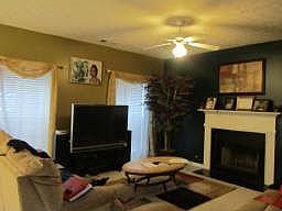 3rd image of 515 Clairidge Ln