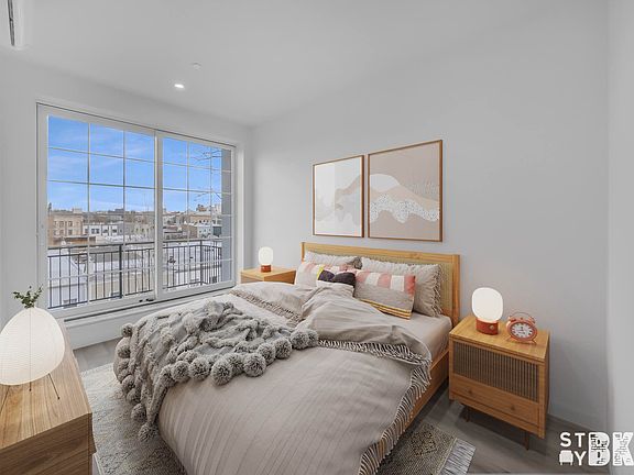 5th image of 94 Weirfield St #4