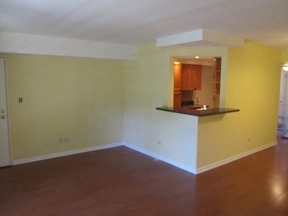 2nd image of 676 Quincy Bridge Ln APT 102