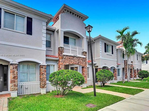 2nd image of 8239 SW 27th St #102
