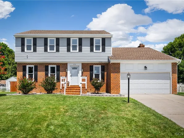 213 Honeycreek Ct, Colonial Heights, VA 23834