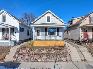 918 Swift Ave, Sheboygan Fls, WI 53081