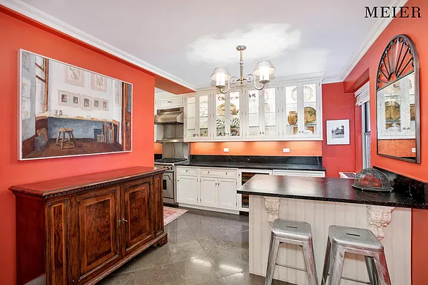 Sold by MEIER | media 24