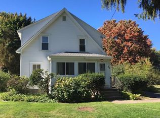 809 Oswego St, Liverpool, NY 13088