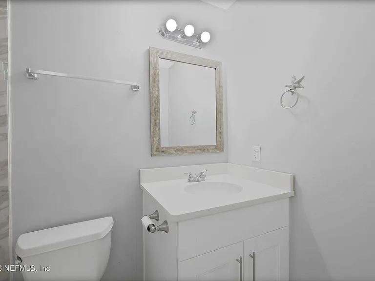 42 Dolphin Blvd — Photo 30