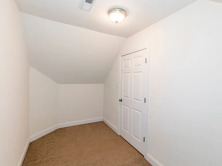 12306 Declaration Ave — Photo 27