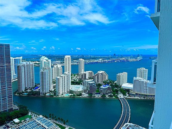 5th image of 950 Brickell Bay Dr APT 5302