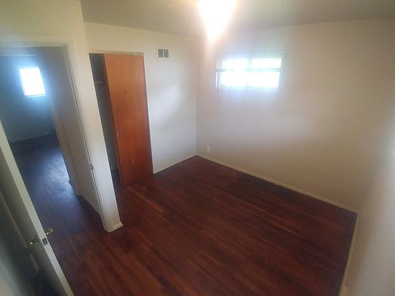 4th image of 4274 Smithfield Pl