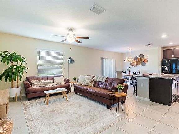 3rd image of 11428 Sage Canyon Dr