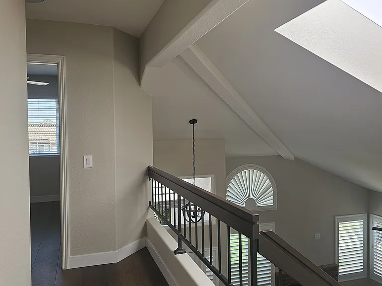 Upper hallway, looking toward Jack 'n Jill bedrooms