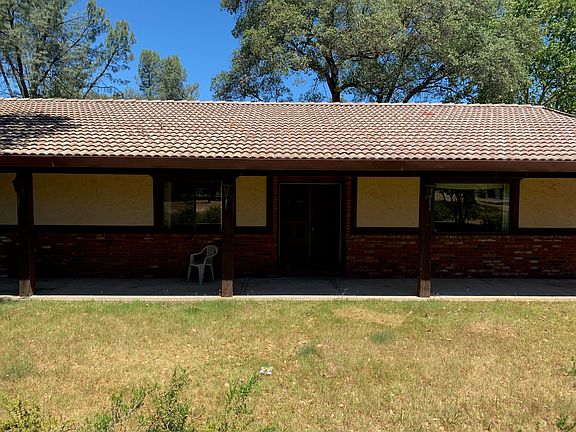 2nd image of 22432 Alaska Dr