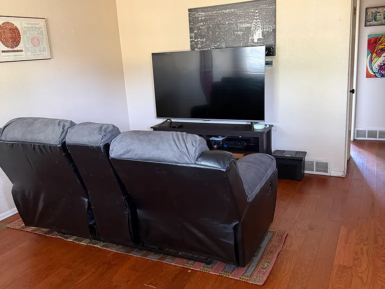 323 Southridge Pl — Photo 4