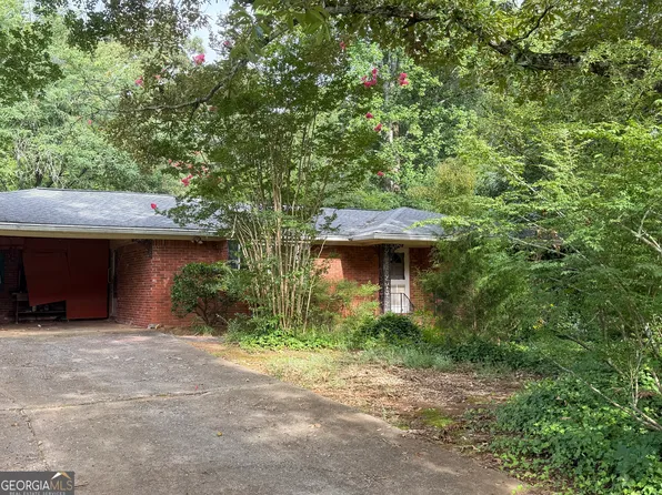 1070 Delmont Ter, Roswell, GA 30075