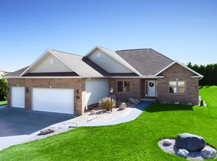 403 Cottingham Ln, Metamora, IL 61548