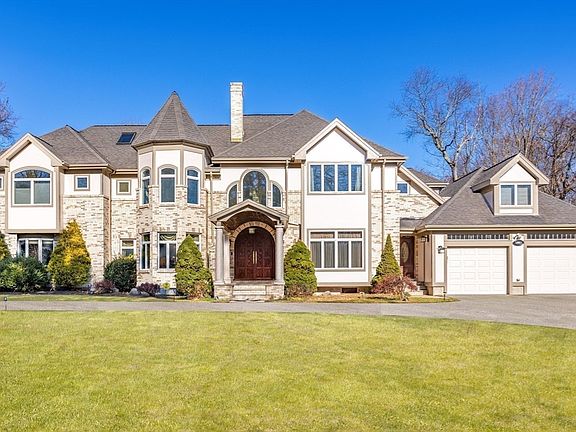 5th image of 34 Allen St