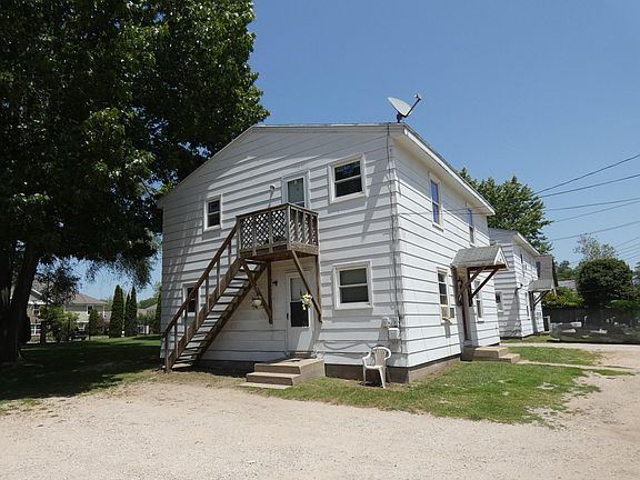 3rd image of 687 McGuigan Ave