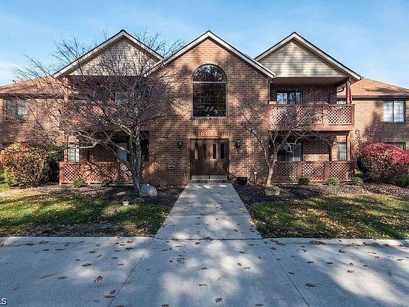2nd image of 8611 Scenicview Dr #M-102