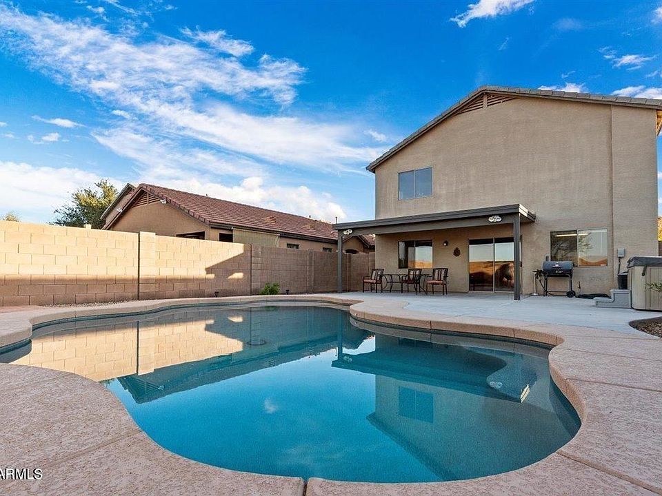 1st image of 42358 W Hillman Dr
