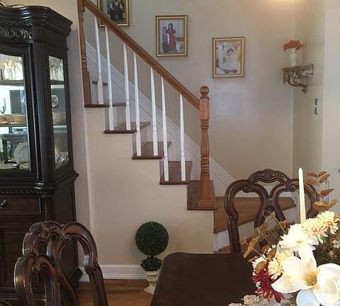 5th image of 879 Tysens Ln
