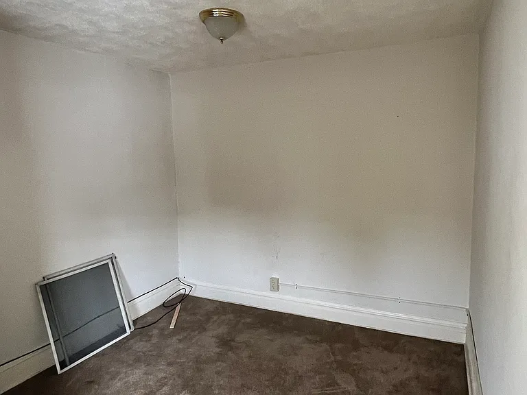 840 W Walnut St #1 — Photo 6