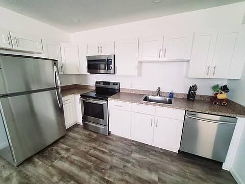 2nd image of 25 N Orlando Ave Unit 1
