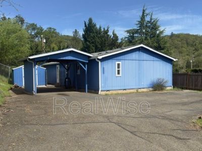 2032 NE Klamath Ave, Roseburg, OR, 97470