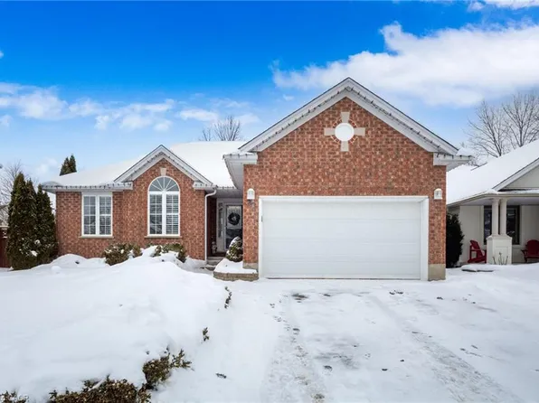 20 Endeavour Dr, Cambridge, ON N3C 4C4