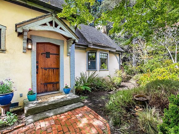 3rd image of 42301 Comptche Ukiah Road