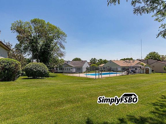 5th image of 3387 Parkwild Dr