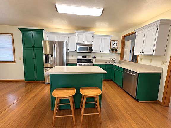5th image of 3211 56th St